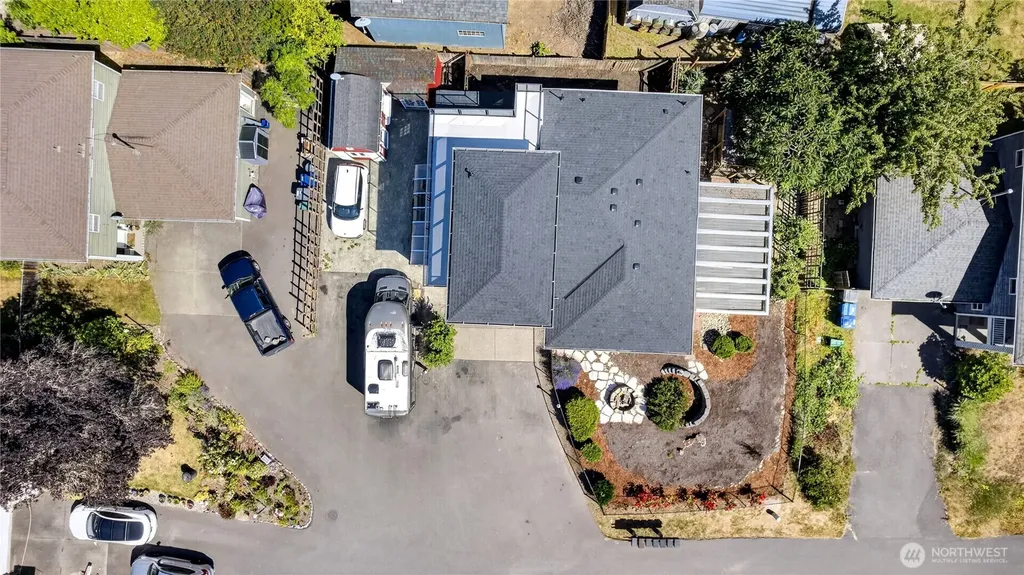 13043 40th Ave S Tukwila WA 98168