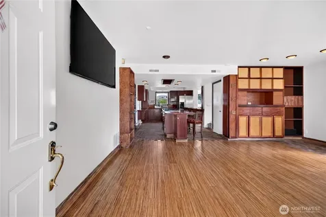 13043 40th Ave S Tukwila WA 98168