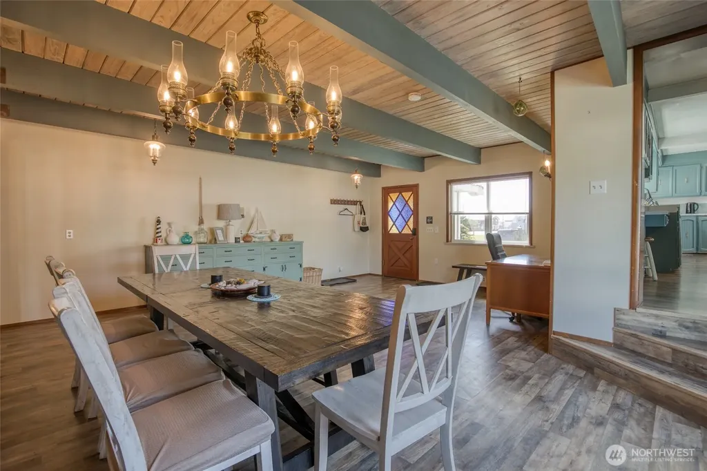 6 4th Street N Pacific Beach WA 98571