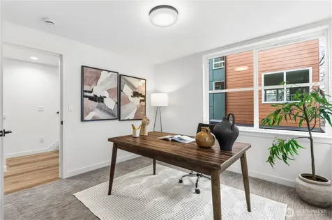 1706 N 47th Street Seattle WA 98103