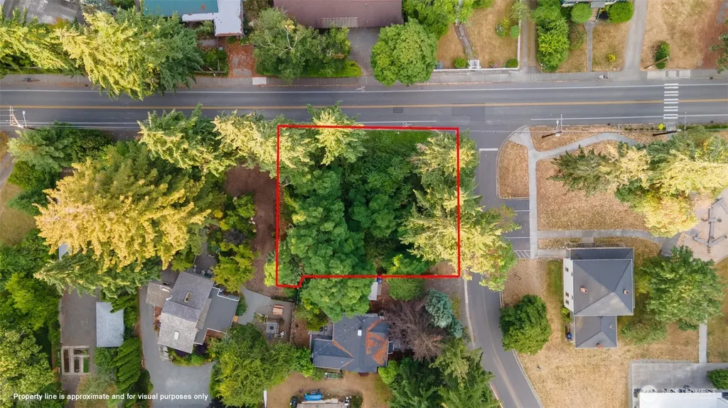 868 Gilmore Way NE Bainbridge Island WA 98110