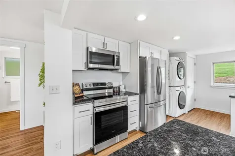 477 Lake Samish Drive Bellingham WA 98229