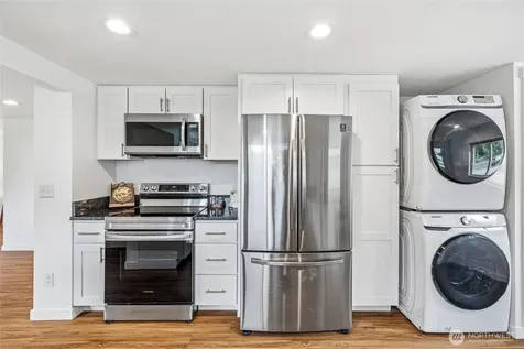 477 Lake Samish Drive Bellingham WA 98229
