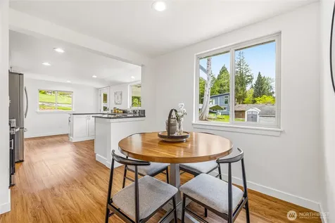 477 Lake Samish Drive Bellingham WA 98229