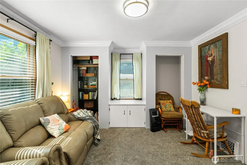 808 N Thornton Street Aberdeen WA 98520