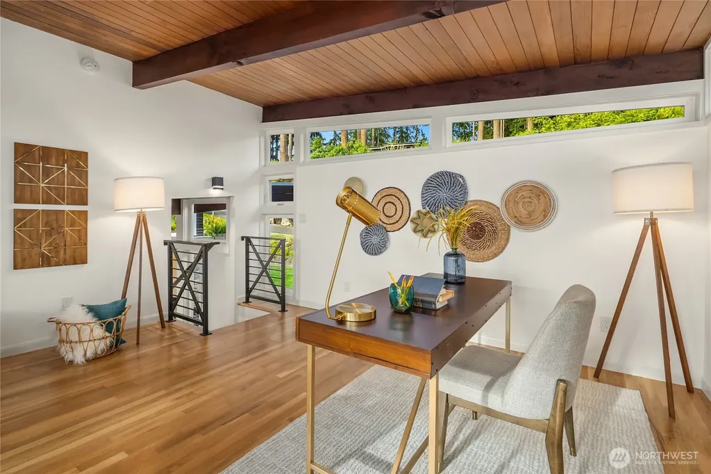 19520 94th Place W Edmonds WA 98020