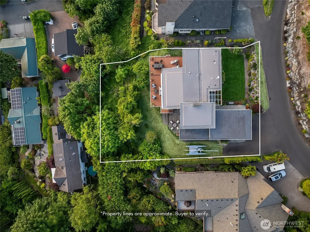 19520 94th Place W Edmonds WA 98020