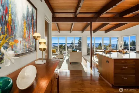 19520 94th Place W Edmonds WA 98020
