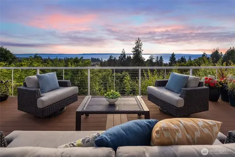 19520 94th Place W Edmonds WA 98020