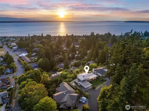 19520 94th Place W Edmonds WA 98020
