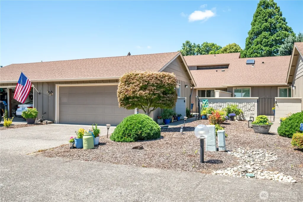 575 Peardale Lane Longview WA 98632