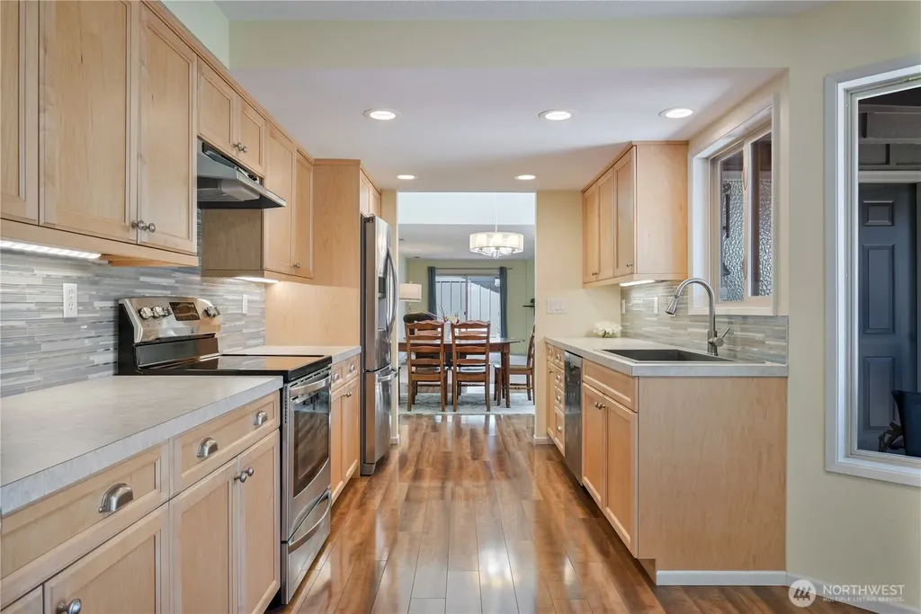 575 Peardale Lane Longview WA 98632