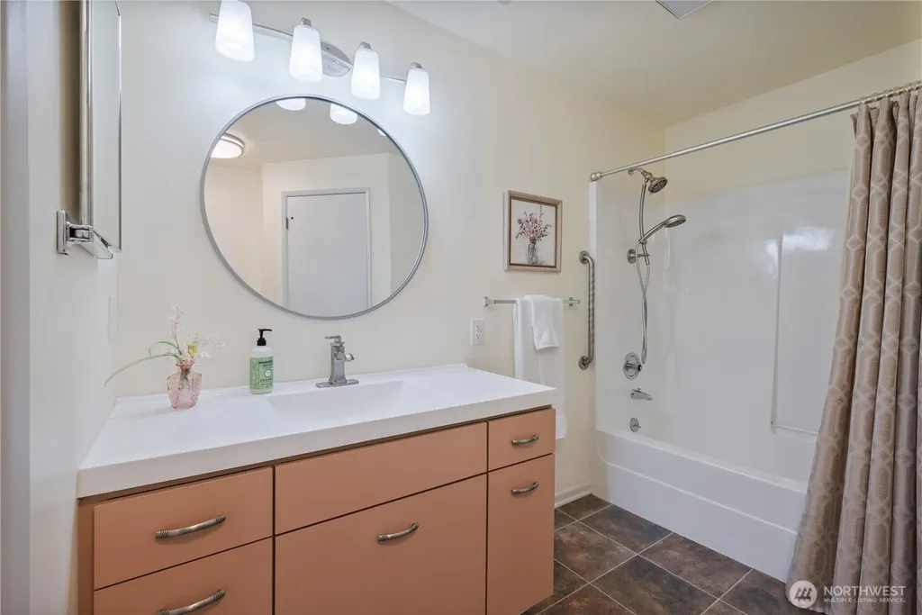 575 Peardale Lane Longview WA 98632