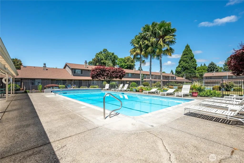 575 Peardale Lane Longview WA 98632
