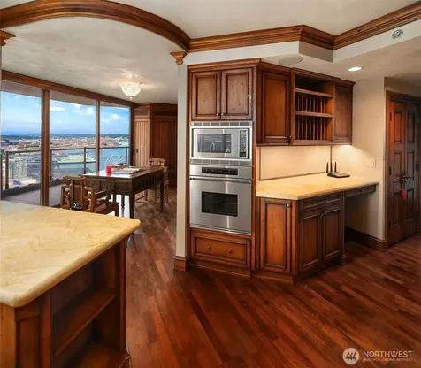2000 1st Avenue Seattle WA 98121