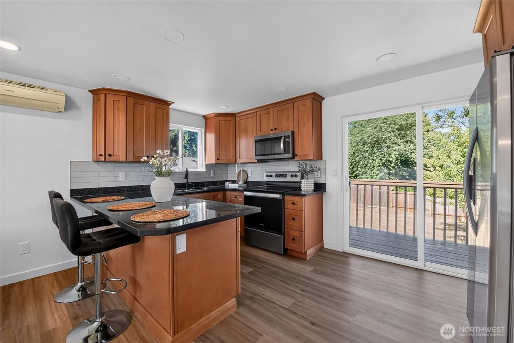 3936 N Defiance Street Tacoma WA 98407