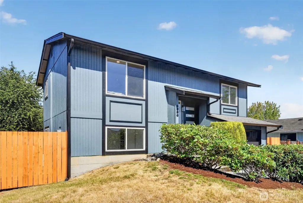 3936 N Defiance Street Tacoma WA 98407