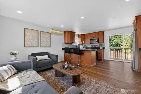 3936 N Defiance Street Tacoma WA 98407