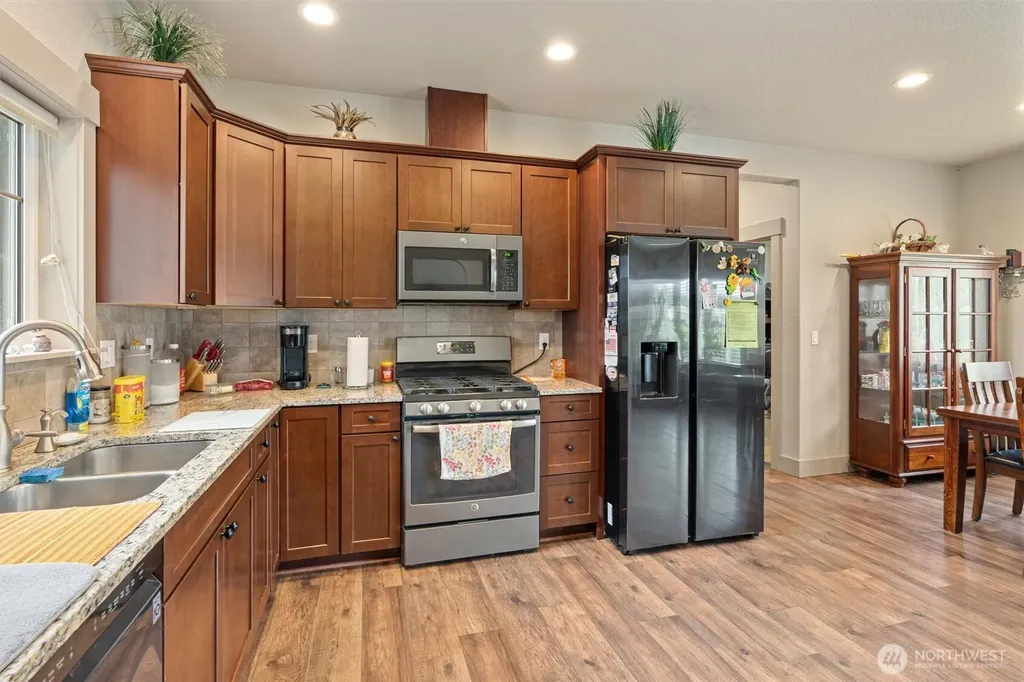 19502 Mountain Meadows Lane SW Rochester WA 98579