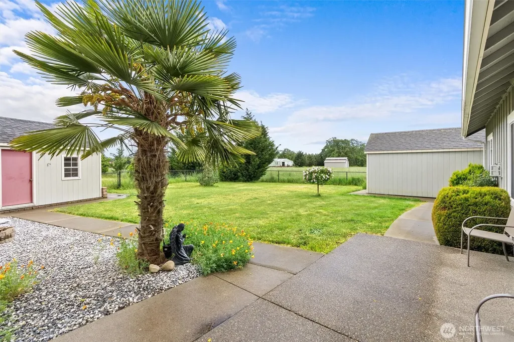 19502 Mountain Meadows Lane SW Rochester WA 98579