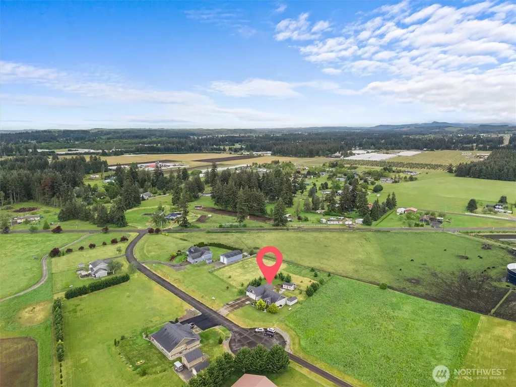 19502 Mountain Meadows Lane SW Rochester WA 98579
