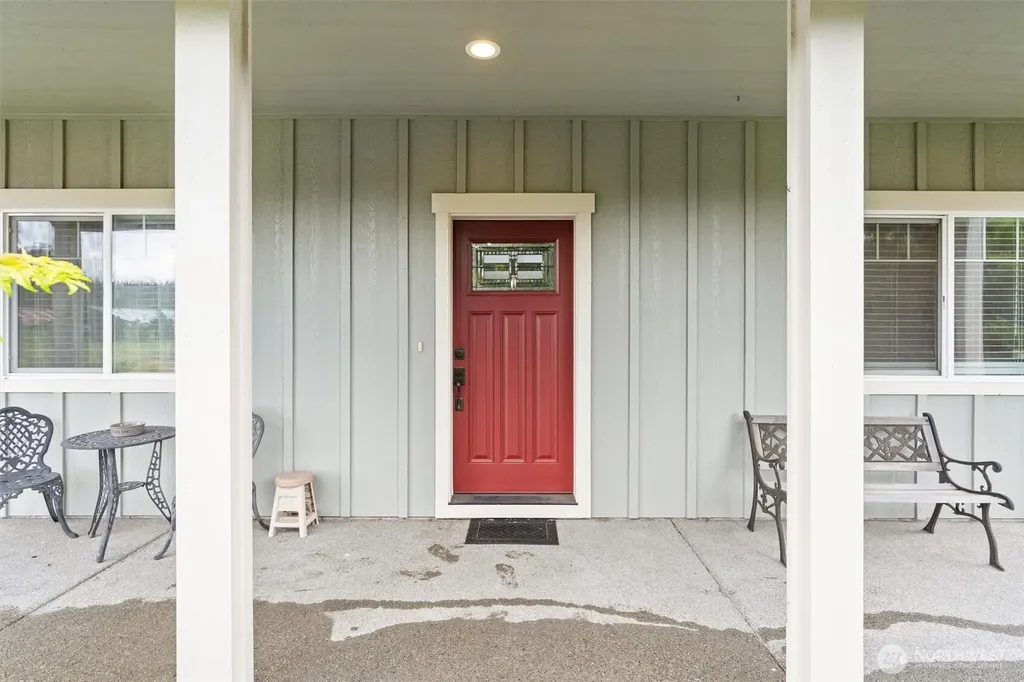 19502 Mountain Meadows Lane SW Rochester WA 98579