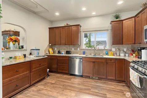 19502 Mountain Meadows Lane SW Rochester WA 98579