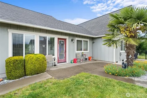 19502 Mountain Meadows Lane SW Rochester WA 98579