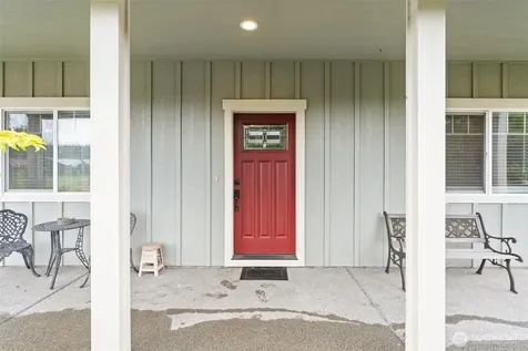19502 Mountain Meadows Lane SW Rochester WA 98579