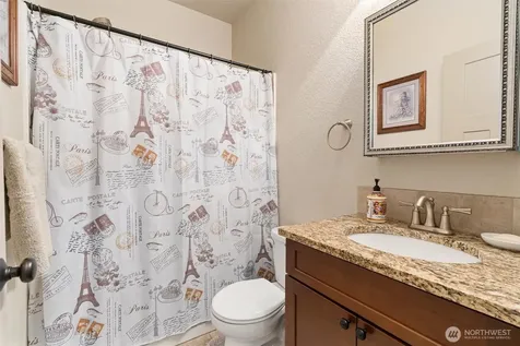 19502 Mountain Meadows Lane SW Rochester WA 98579