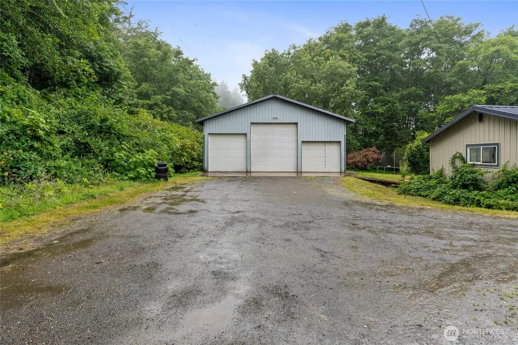 8344 Highway 112 Sekiu WA 98381