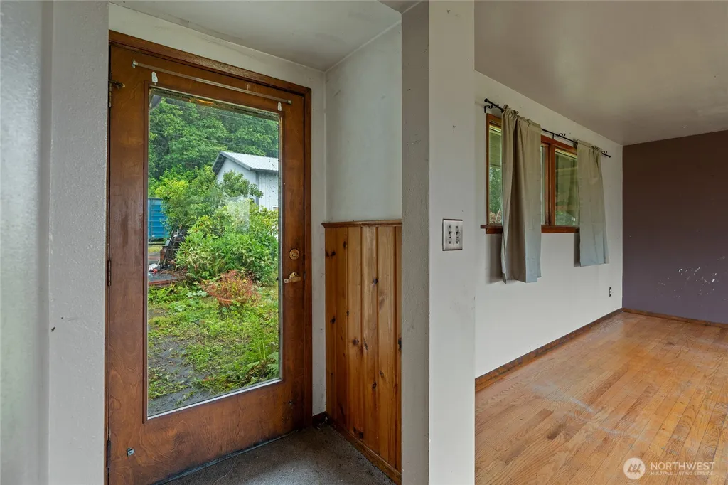 8344 Highway 112 Sekiu WA 98381