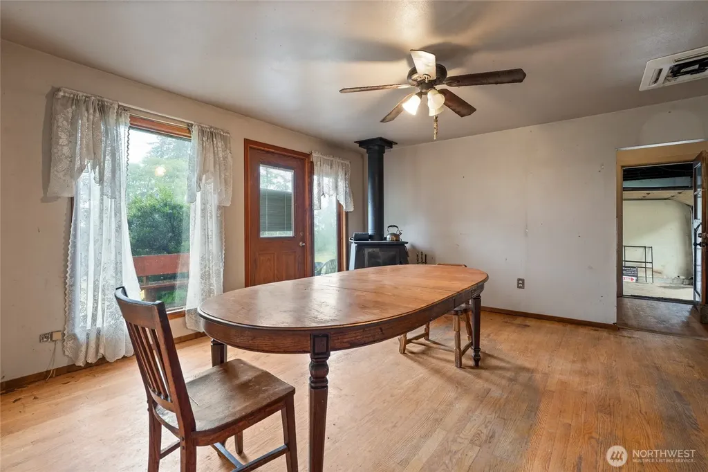 8344 Highway 112 Sekiu WA 98381