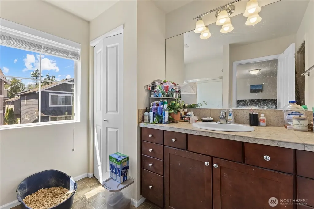 1203 93rd Drive NE Lake Stevens WA 98258
