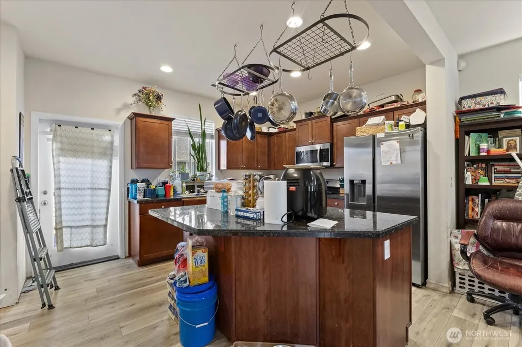 1203 93rd Drive NE Lake Stevens WA 98258