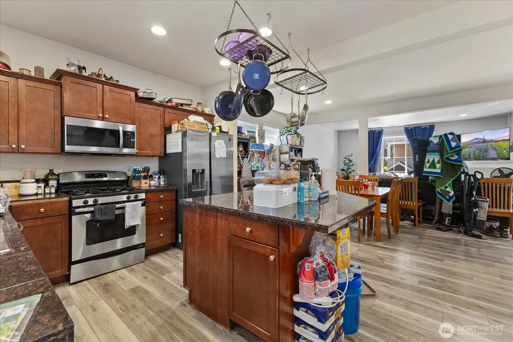 1203 93rd Drive NE Lake Stevens WA 98258