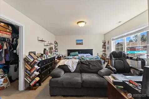 1203 93rd Drive NE Lake Stevens WA 98258