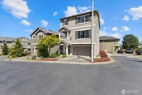 1203 93rd Drive NE Lake Stevens WA 98258