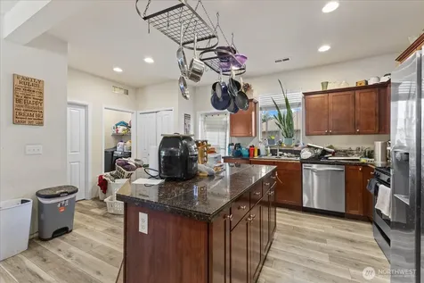 1203 93rd Drive NE Lake Stevens WA 98258