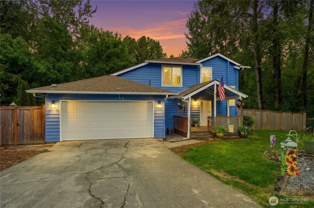 15725 E 88th Avenue Ct E Puyallup WA 98375