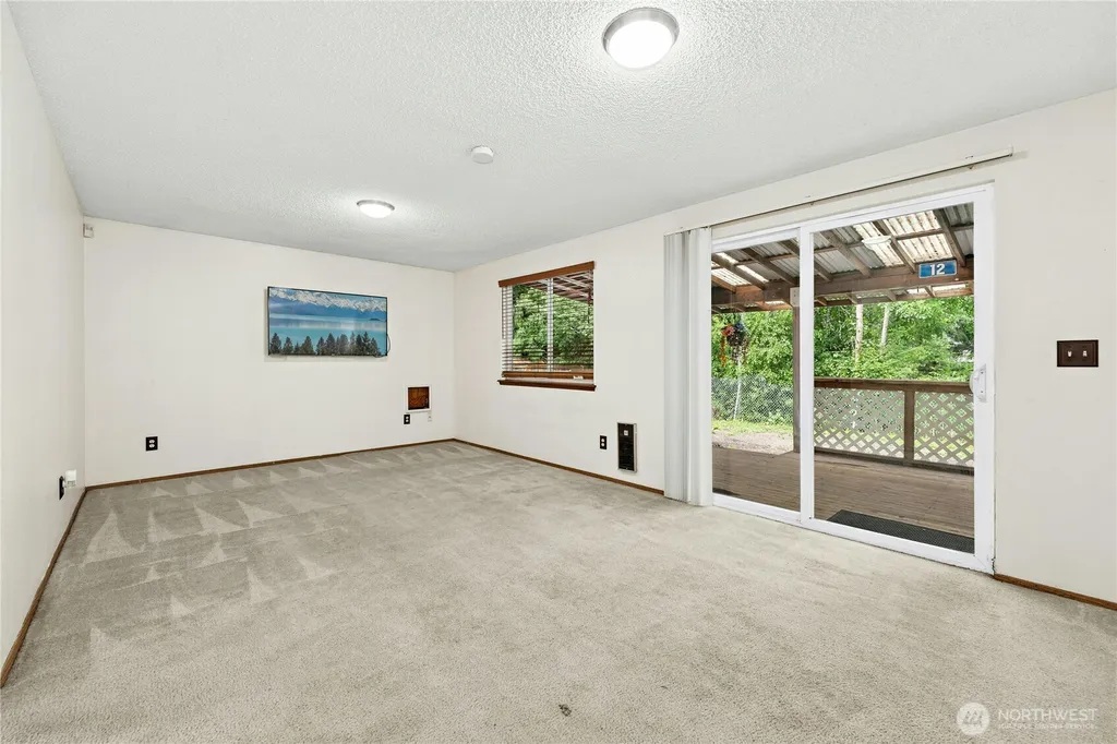15725 E 88th Avenue Ct E Puyallup WA 98375