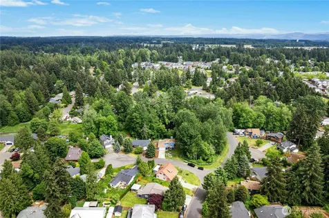 15725 E 88th Avenue Ct E Puyallup WA 98375