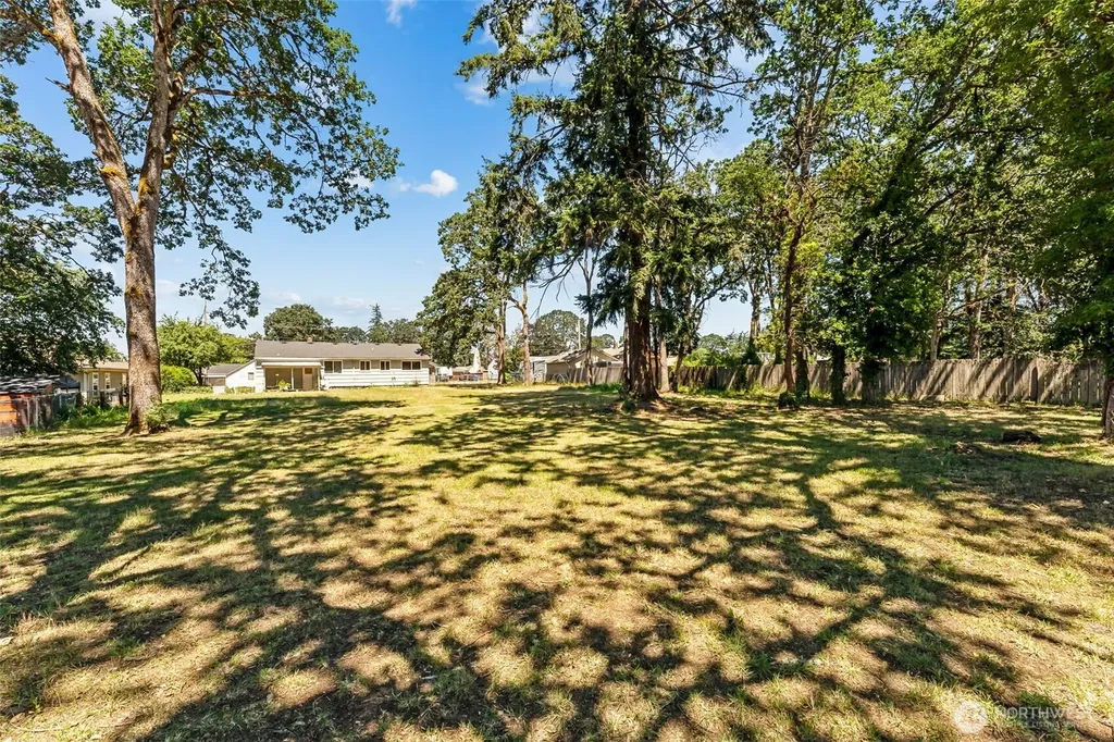 15401 Grant Avenue SW Lakewood WA 98498