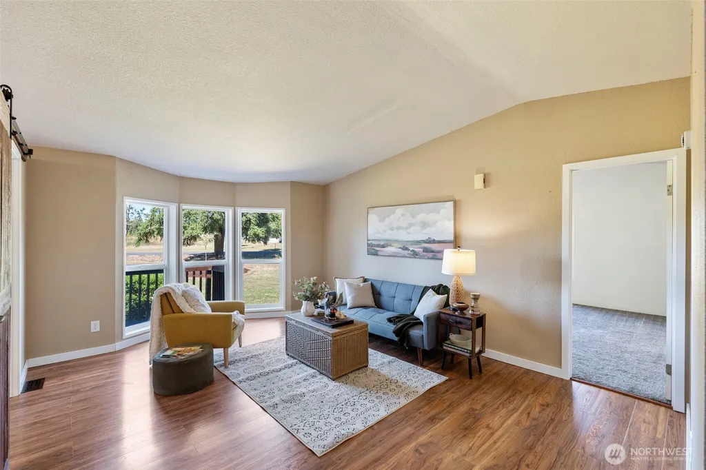 217 Drews Prairie Road Toledo WA 98591