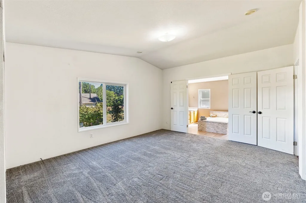 217 Drews Prairie Road Toledo WA 98591