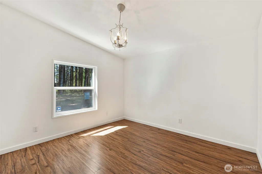 217 Drews Prairie Road Toledo WA 98591