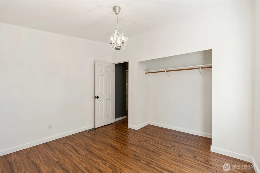 217 Drews Prairie Road Toledo WA 98591