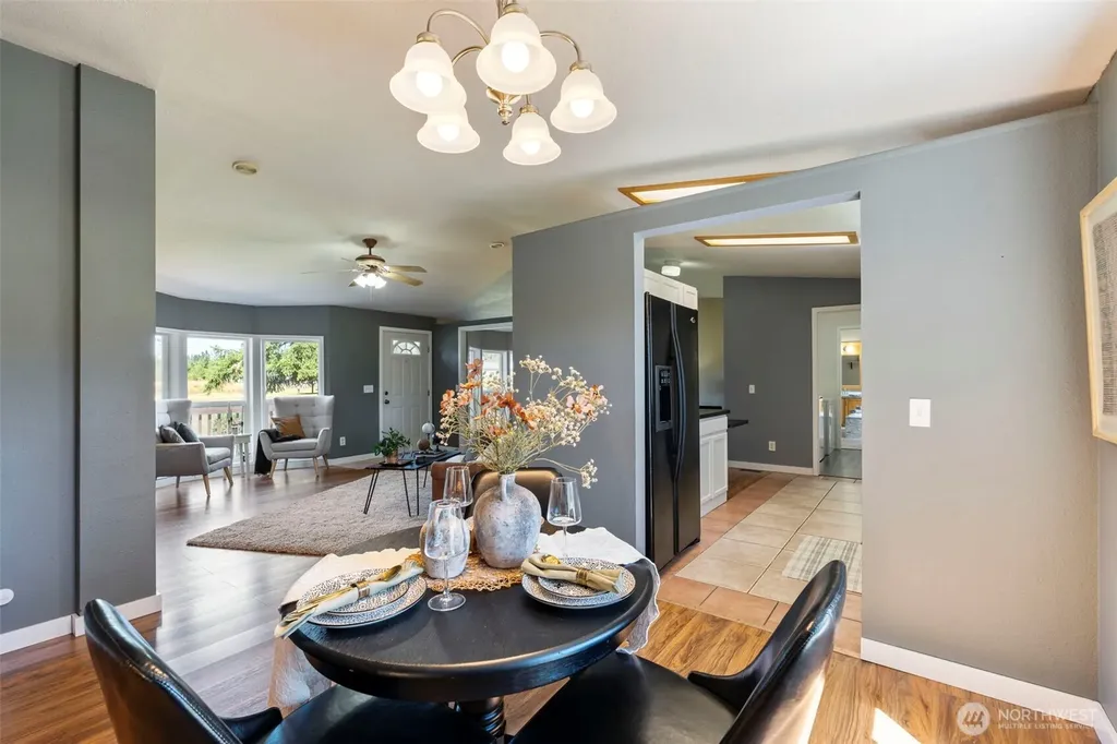 217 Drews Prairie Road Toledo WA 98591