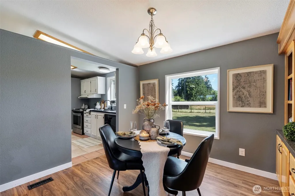 217 Drews Prairie Road Toledo WA 98591