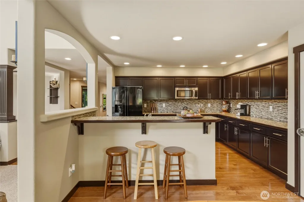 7318 288th Street NW Stanwood WA 98292